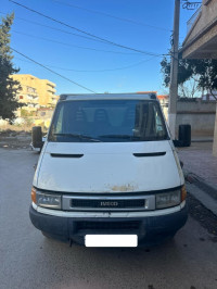 camion-c11-iveco-frigo-2002-bou-ismail-tipaza-algerie