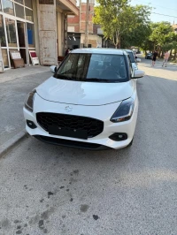 Suzuki Swift 2025 GLX