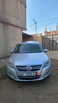 voitures-volkswagen-tiguan-2010-carat-taghzout-bouira-algerie