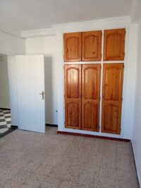 appartement-vente-f4-mostaganem-algerie