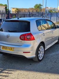 سيارات-volkswagen-golf-5-2004-r32-بومرداس-الجزائر
