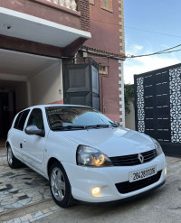 voitures-renault-clio-campus-2013-bye-ain-taya-alger-algerie