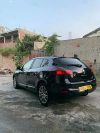 سيارات-renault-megane-3-2011-privilege-السحاولة-الجزائر