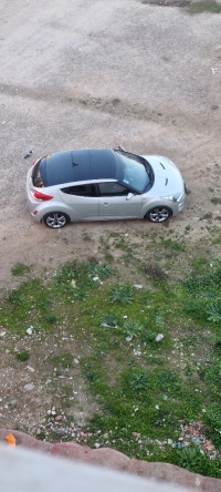 voitures-hyundai-veloster-2015-el-bouni-annaba-algerie