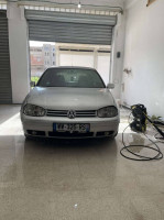 moyenne-berline-volkswagen-golf-4-2002-match-alger-centre-algerie