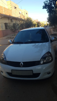 voitures-renault-clio-campus-2012-sig-mascara-algerie