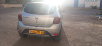 voitures-dacia-sandero-2023-stepway-bleu-model-sig-mascara-algerie