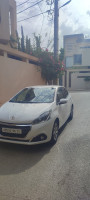 citadine-peugeot-208-2016-allure-tlemcen-algerie