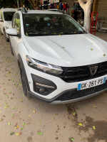 voitures-dacia-sandero-2022-chlef-algerie