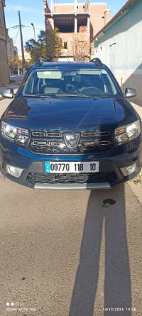 voitures-dacia-sandero-2018-stepway-restylee-ain-bessem-bouira-algerie