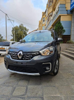 voitures-renault-kangoo-2024-stepway-saoula-alger-algerie