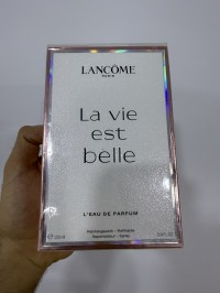 men-parfum-la-vie-est-belle-original-chlef-algeria