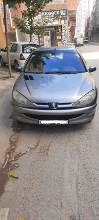 voitures-peugeot-206-2001-setif-algerie