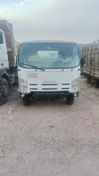 truck-isuzu-npr-71-2010-ain-oussara-djelfa-algeria