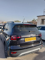 voitures-volkswagen-t-cross-2022-active-batna-algerie