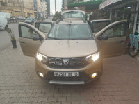 voitures-dacia-sandero-2018-bordj-el-kiffan-alger-algerie