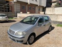 سيارات-fiat-punto-2009-بئر-توتة-الجزائر