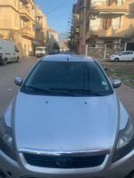 voitures-ford-focus-5-portes-2008-blida-algerie