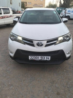 voitures-toyota-rav4-2013-tiaret-algerie