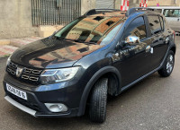 voitures-dacia-sandero-2018-stepway-beni-yenni-tizi-ouzou-algerie