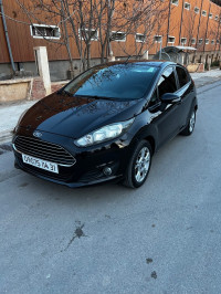 voitures-ford-fiesta-2014-trend-look-saida-algerie