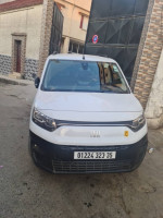 voitures-fiat-doblo-2023-khemis-el-khechna-boumerdes-algerie