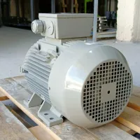 MOTEUR ELECTRIQUE ENEL AZAZGA 380V