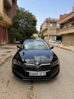 voitures-skoda-superb-2021-khenchela-algerie