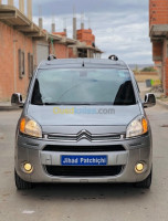 voitures-citroen-berlingo-2015-bordj-bou-arreridj-algerie