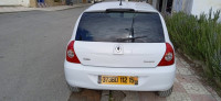 voitures-renault-clio-campus-2012-tizi-ouzou-algerie