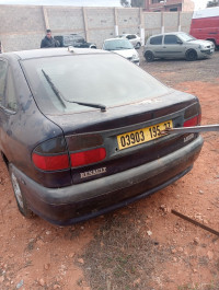 voitures-renault-laguna-1-1995-mostaganem-algerie