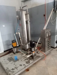 للبيع آلات صنع العصير والمشروبات الغازية