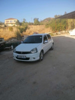 voitures-renault-clio-campus-2012-tamalous-skikda-algerie