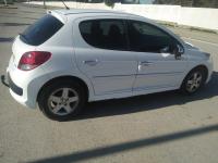 سيارات-peugeot-207-plus-2013-باب-الزوار-الجزائر