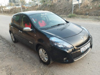 voitures-renault-clio-3-2012-night-and-day-bouira-algerie