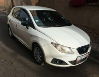 voitures-seat-ibiza-2012-algerie