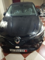 voitures-renault-clio-5-2023-equilibre-chlef-algerie