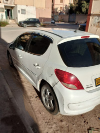 voitures-peugeot-207-2011-ouargla-algerie