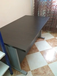 -Table de Bureau + Rangement Métallique 