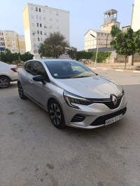 سيارات-renault-clio-05-2022-avulsion-حمادي-كرومة-سكيكدة-الجزائر