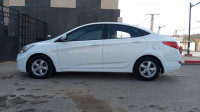 voitures-hyundai-accent-rb-4-portes-2012-bouira-algerie