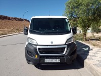 السيارات-النفعية-peugeot-boxer-2015-بوسعادة-المسيلة-الجزائر
