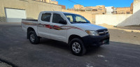 voitures-toyota-hilux-2006-el-oued-algerie