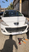 voitures-peugeot-207-2012-allure-meftah-blida-algerie