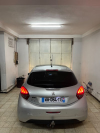 voitures-peugeot-208-2019-allure-facelift-bir-mourad-rais-alger-algerie