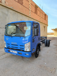 camion-isuzu-npr-2014-mostaganem-algerie