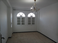 appartement-location-f3-mostaganem-algerie