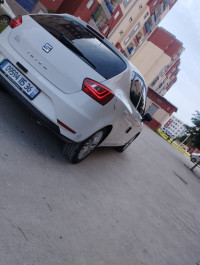 voitures-seat-ibiza-2015-fully-annaba-algerie