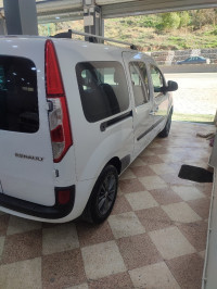 voitures-renault-kangoo-2018-7-plas-constantine-algerie