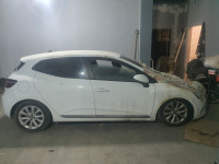 voitures-renault-clio-5-2021-tiaret-algerie